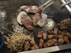 -小黑猪石板烤肉(皇冠花园店)