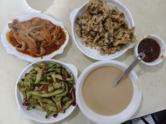 -满口香饭店