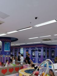 -孩子王童乐园(马群店)