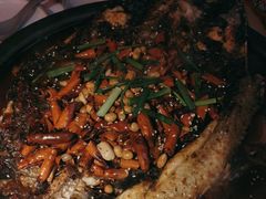 -鸣记脆皮烤鱼·海鲜烤鱼(三八广场店)