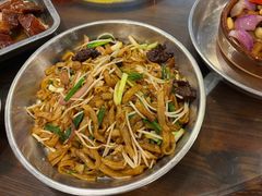 干炒牛河粉-夏茅维记饭店