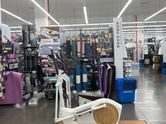 -迪卡侬(袁家岗店)