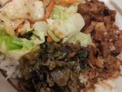 卤肉饭-永和大王(小厨·东四十条店)