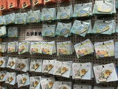 -猫的天空之城概念书店(杭州南宋御街店)