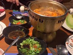 -亚马逊环球美食百汇(新城吾悦广场店)