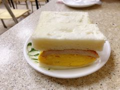猪扒蛋三明治-沙溪兄茶餐厅