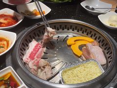-木槿花韩式炭烤·熟成肉工坊(孙文东路店)