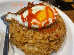 辣白菜五花肉炒饭-猪小牛烤肉(青塔店)