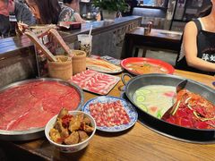 -萍姐火锅·公路夜市(武汉首店)