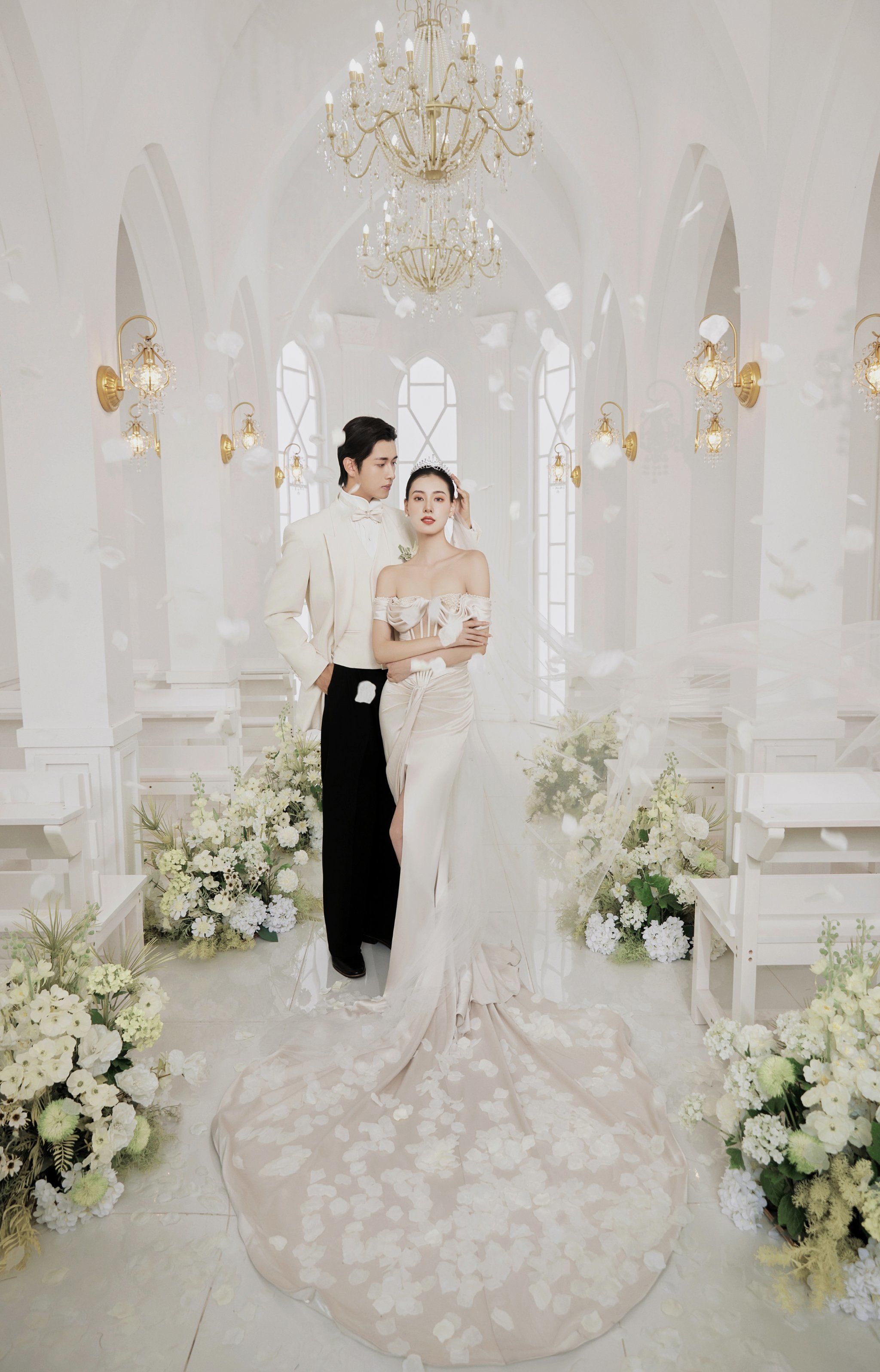 教堂婚纱照