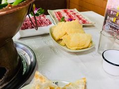 -羊家胡同·龙虾烧烤火锅(龙汇路店)