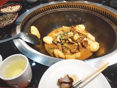 -袁小二大东北铁锅炖(吉祥村总部)