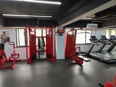 -坚果健身24小时工作室(定西路店)