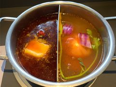 鸳鸯锅-壹小馆.皇城老妈(成都太古里店)
