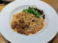 宜宾燃面-峨嵋小镇·川菜(勒泰中心店)
