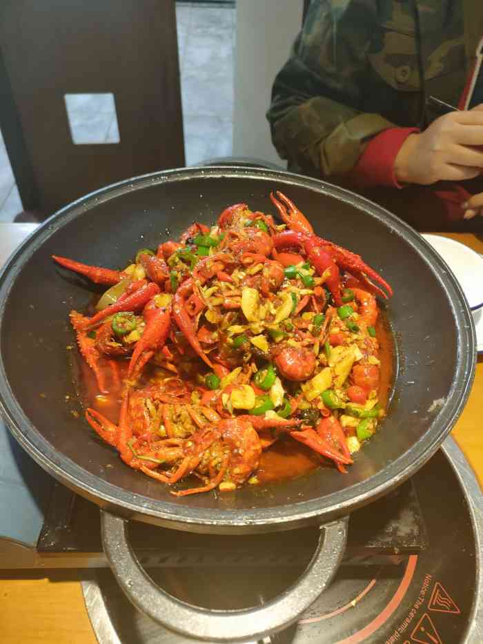 大虾驾到(四方坪店)-"外地人来长沙可能只知道文和友 天宝真正.