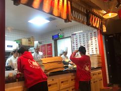 -贤合庄卤味火锅(时代广场店)