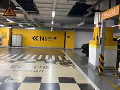 -BFC外滩金融中心停车场