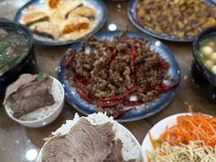 -许家黄土高坡砂锅总店
