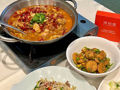-饭怕鱼·黄焖鲟龙鱼(湖大店)