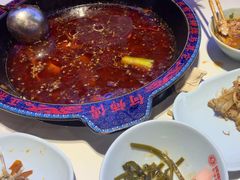 -何师傅美蛙鱼头(汉街店)
