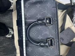 -臻新二手奢侈品回收鉴定(塘桥店)