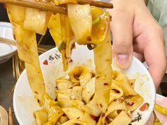 葱油拌粉-盟重烧烤(东瓜山创始店)