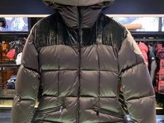 -MONCLER(北京SKP概念店)