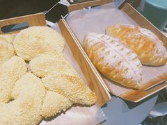 -奈雪的茶(亨特国际广场店)