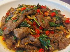 油呛砂锅牛肉-呐咪傣园·云南菜(石厦店)