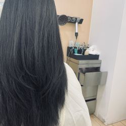-首脑美发沙龙