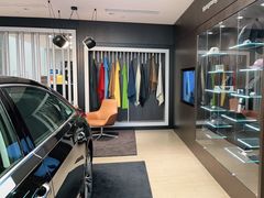 -成都华星名仕奥迪4S店(龙潭寺店)