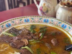 -金杨拉面王小吃面馆·牛三宝面·红烧牛肉粉