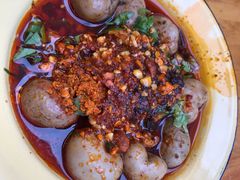 -拈签一笑黄牛肉辣卤串串