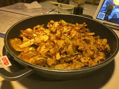 干锅牛蛙-蛙蛙叫干锅年代(簋街总店)