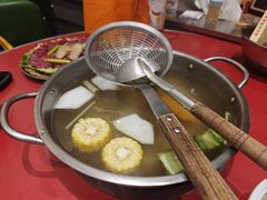 -潮汕·草根牛肉档(上海荟聚城市集市店)