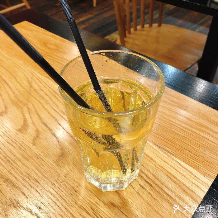 吾麦拉面(胜利街店)梅子汽酒图片