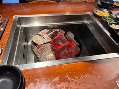 -肉甲韩国木炭烤肉(新壹街1店)