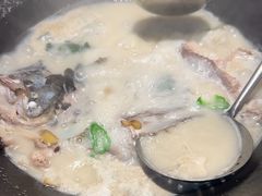 -陈大锅·岳阳鱼馆·地道岳阳菜(美食街店)