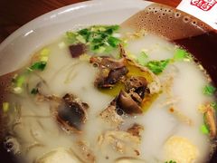 -弄堂小笼包(西青中北永旺购物中心店)