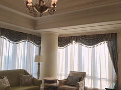 -广州富力丽思卡尔顿酒店