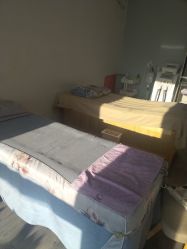 -一个差评成就的纹眉店