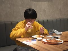 大堂-必胜客(中大银泰店)