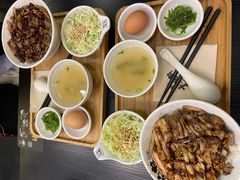 -熊吞·大碗丼烧肉饭(济宁万达广场店)