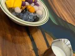 超级桃胶芋圆-堂屋糖水店(愚园店)