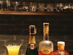 -格兰酒吧Glen Bar