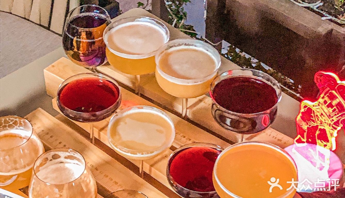 我大杭州‼️终于有了‼️能烧烤能喝酒还能K歌的8023‼️