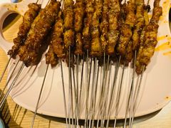 -街角等你.大连海鲜烧烤.经典铁板海鲜串(西安路店)