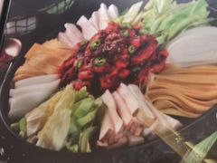 -浩运·海鲜青岛菜·海胆水饺(石老人店)