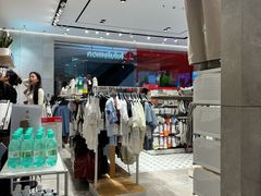 -lululemon(万象城店)